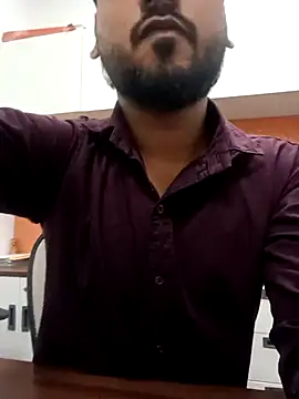 Snapshot of naughtyboyjii chatting on 3, 11, 2025 naughtyboyjii online show from 3, 11, 2025