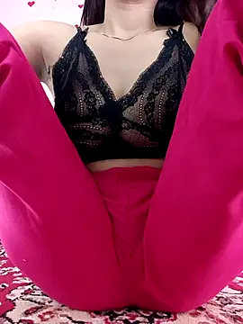 Snapshot of Saniya76 chatting on 19, 4, 2026 Saniya76 online show from 19, 4, 2026