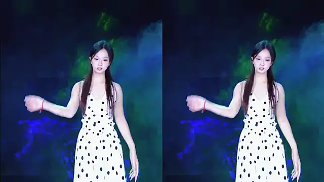 Snapshot of Amazing-001 chatting on 13, 12, 2025 Amazing-001 online show from 13, 12, 2025