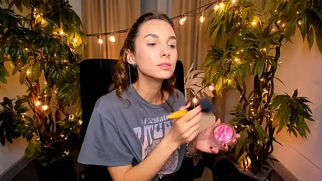 MelissaRyan online show from 23, 11, 2025