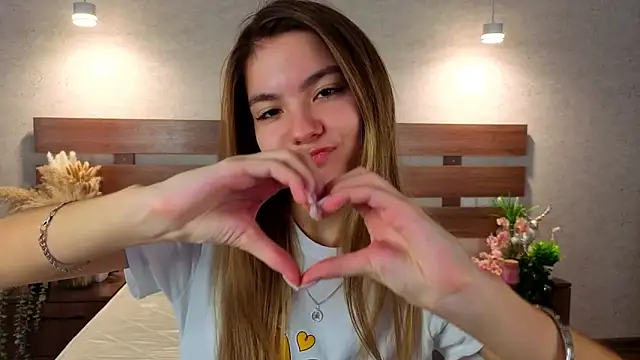 Snapshot of MargieDavidson chatting on 10, 2, 2026 MargieDavidson online show from 10, 2, 2026