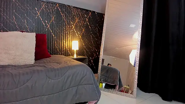 Snapshot of clara_heat chatting on 3, 2, 2026 clara heat online show from 3, 2, 2026