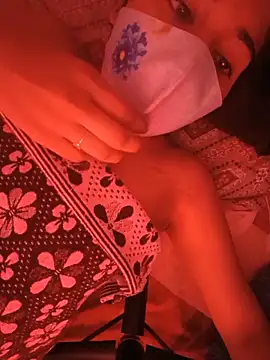 Snapshot of Tamil_White_Rose chatting on 5, 6, 2026 Tamil White Rose online show from 5, 6, 2026