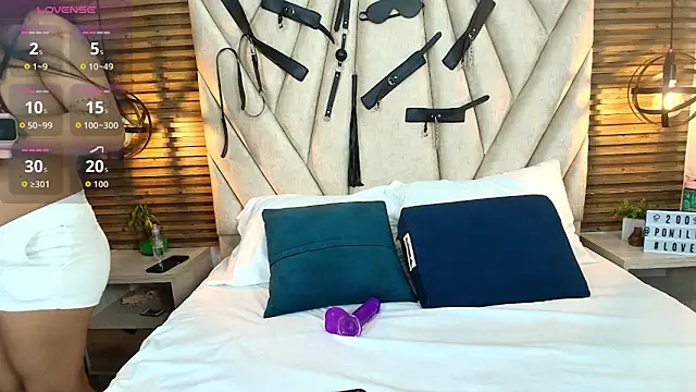 KimberlyFox t online show from 10, 11, 2025