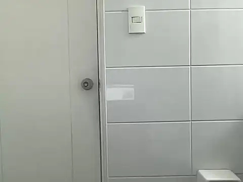 maxdonn29 online show from 7, 4, 2026