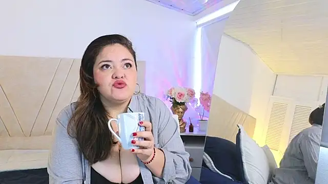 Snapshot of NatashaBlade_ chatting on 26, 11, 2025 NatashaBlade online show from 26, 11, 2025