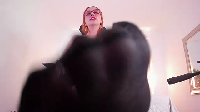 Snapshot of MistressErza chatting on 27, 6, 2026 MistressErza online show from 27, 6, 2026