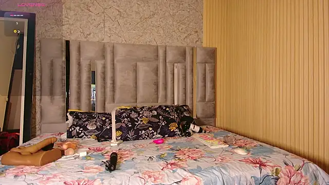 missfoster online show from 15, 3, 2026