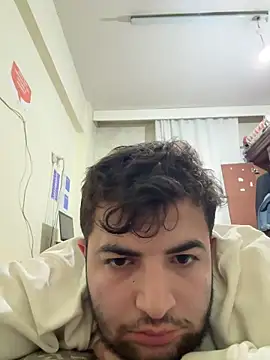 Snapshot of Muvvt chatting on 20, 11, 2025 Muvvt online show from 20, 11, 2025