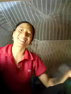 oanh-oanhbay online show from 8, 11, 2025