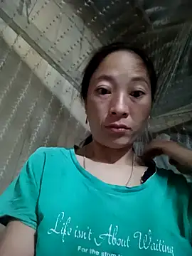 oanh-oanhbay online show from 23, 11, 2025