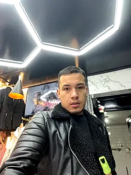 Daniel Martinz online show from 8, 11, 2025