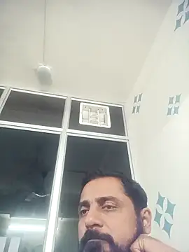 RubyEntity online show from 18, 11, 2025