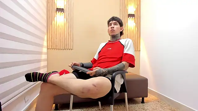 Snapshot of DANTE_ARMSTRONG chatting on 12, 11, 2025 DANTE ARMSTRONG online show from 12, 11, 2025