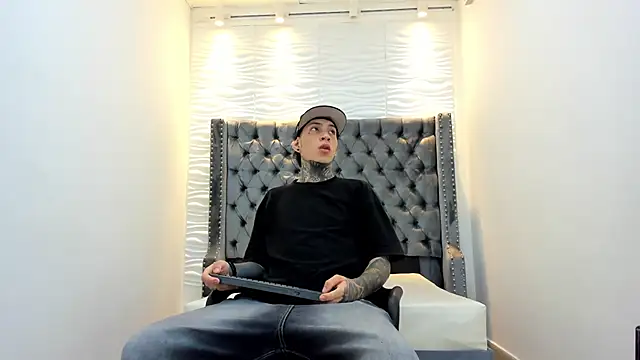 DANTE ARMSTRONG online show from 20, 12, 2025