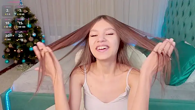 Little  Lunaa online show from 22, 12, 2025