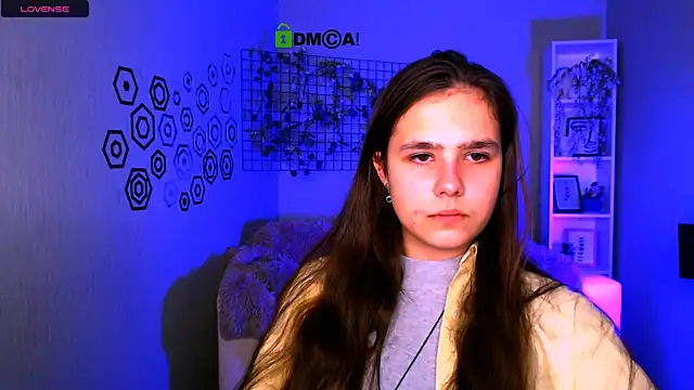 kelly may1 online show from 11, 11, 2025