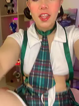 Snapshot of violettabond chatting on 19, 2, 2026 violettabond online show from 19, 2, 2026