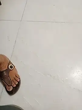 Redhotrose couple online show from 14, 11, 2025