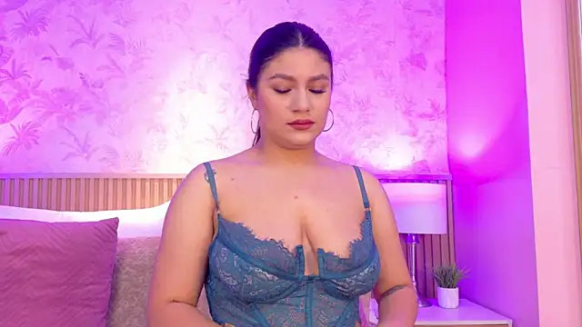 Snapshot of ValeriaMonet chatting on 18, 5, 2026 ValeriaMonet online show from 18, 5, 2026