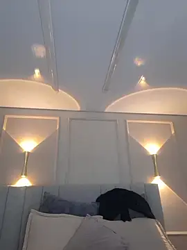 annie  20 online show from 22, 11, 2025