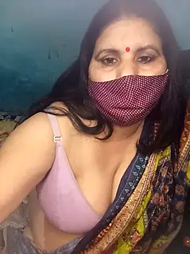 Snapshot of Anjali-25 chatting on 14, 12, 2025 Anjali-25 online show from 14, 12, 2025