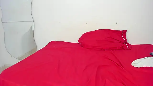 Snapshot of kendra_lovv chatting on 22, 12, 2025 kendra lovv online show from 22, 12, 2025