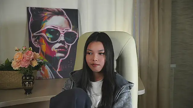 ArdelleRas online show from 5, 11, 2025