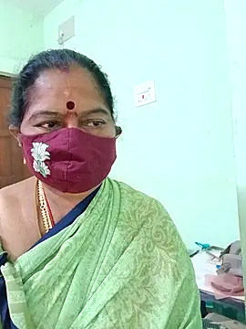 Snapshot of savithasree chatting on 18, 1, 2026 savithasree online show from 18, 1, 2026