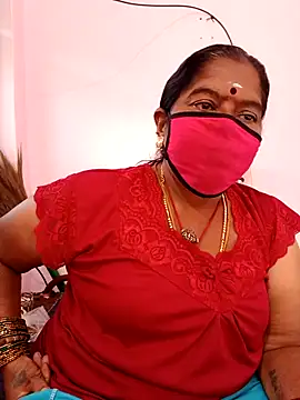 Snapshot of savithasree chatting on 2, 2, 2026 savithasree online show from 2, 2, 2026