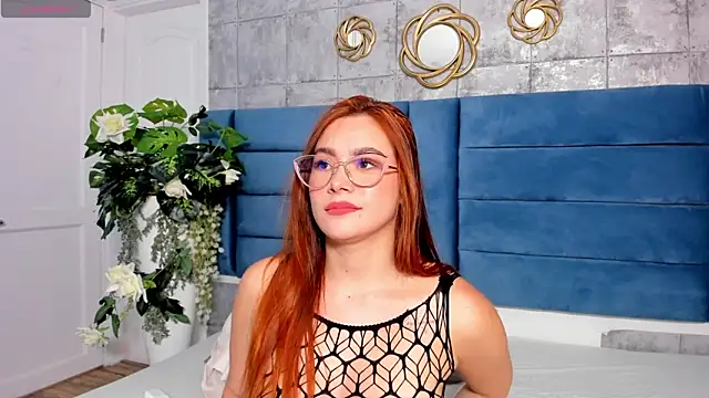 Snapshot of SaraAlvarezx chatting on 2, 6, 2026 SaraAlvarezx online show from 2, 6, 2026