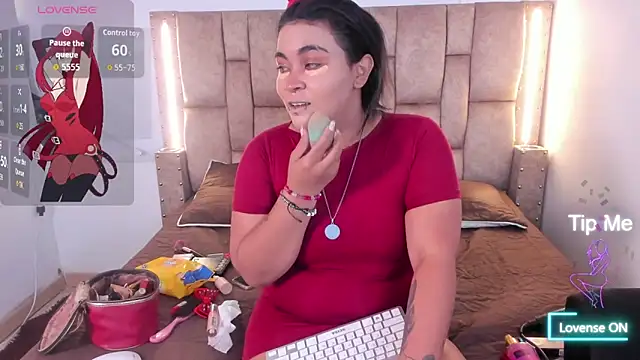 Snapshot of Ashlye_rose0 chatting on 20, 11, 2025 Ashlye rose0 online show from 20, 11, 2025