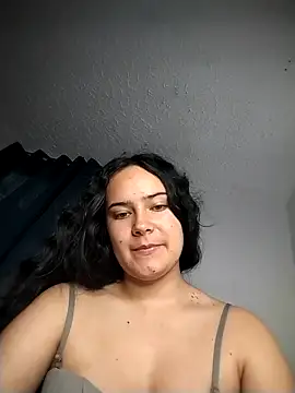 Snapshot of Zoe_Raven11 chatting on 28, 4, 2026 Zoe Raven11 online show from 28, 4, 2026