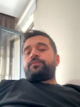 Snapshot of NiktirGit31 chatting on 5, 11, 2025 NiktirGit31 online show from 5, 11, 2025