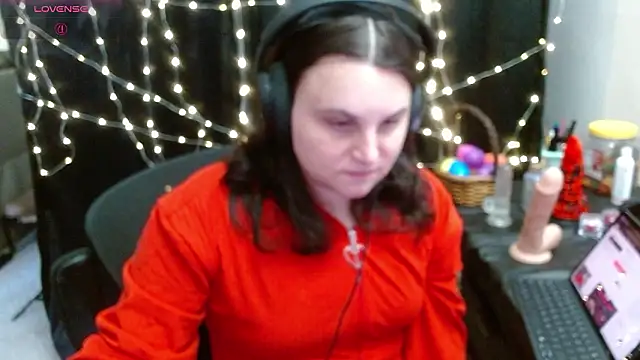 Salacious Sage online show from 28, 3, 2026