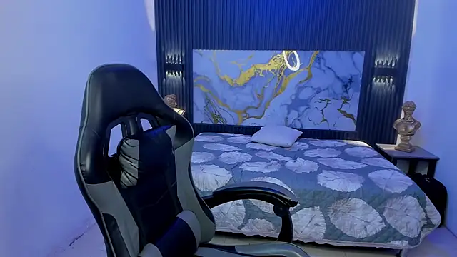 Snapshot of Liams18 chatting on 8, 4, 2026 Liams18 online show from 8, 4, 2026