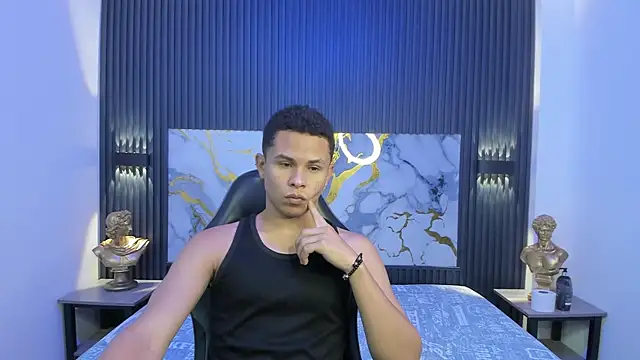 Snapshot of Liams18 chatting on 10, 4, 2026 Liams18 online show from 10, 4, 2026