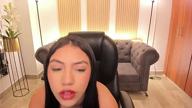Snapshot of emma_connor1 chatting on 17, 5, 2026 emma connor1 online show from 17, 5, 2026