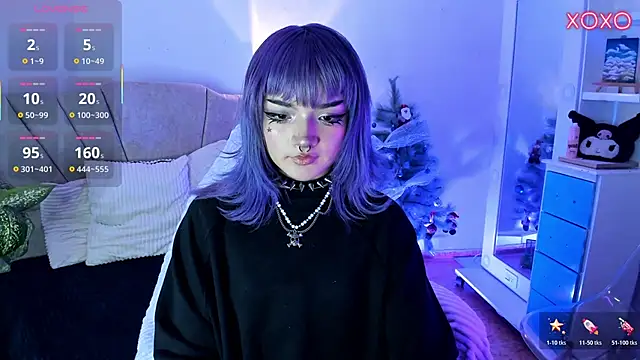 Snapshot of ravencollen chatting on 3, 12, 2025 ravencollen online show from 3, 12, 2025