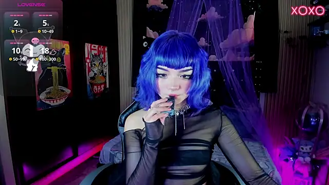 Snapshot of ravencollen chatting on 29, 5, 2026 ravencollen online show from 29, 5, 2026