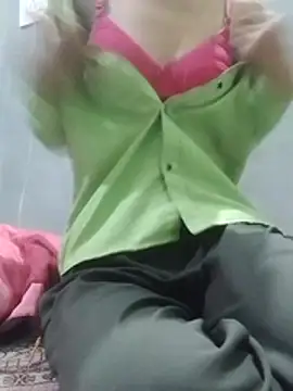 Isha kumari 69 online show from 3, 12, 2025