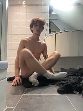 Snapshot of TeenNPlay chatting on 14, 11, 2025 TeenNPlay online show from 14, 11, 2025