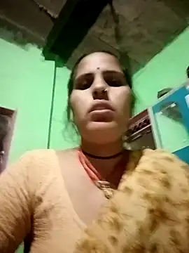 Hott minesh online show from 6, 11, 2025