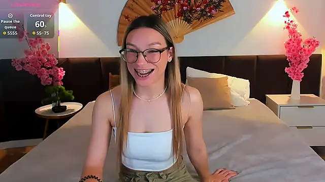 CindyMoriLove online show from 21, 11, 2025