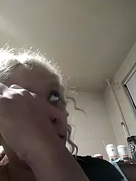 Snapshot of SITHANDRAH chatting on 21, 2, 2026 SITHANDRAH online show from 21, 2, 2026