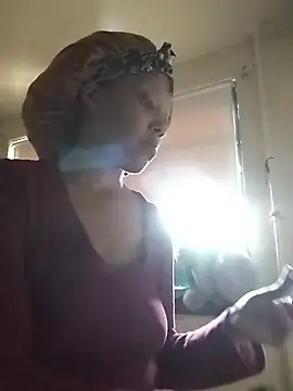 Snapshot of SITHANDRAH chatting on 29, 3, 2026 SITHANDRAH online show from 29, 3, 2026