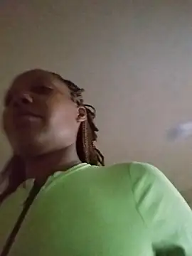 Snapshot of SITHANDRAH chatting on 1, 4, 2026 SITHANDRAH online show from 1, 4, 2026