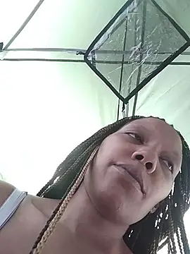 Snapshot of SITHANDRAH chatting on 12, 4, 2026 SITHANDRAH online show from 12, 4, 2026