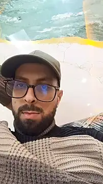 Snapshot of Badikarde chatting on 8, 11, 2025 Badikarde online show from 8, 11, 2025