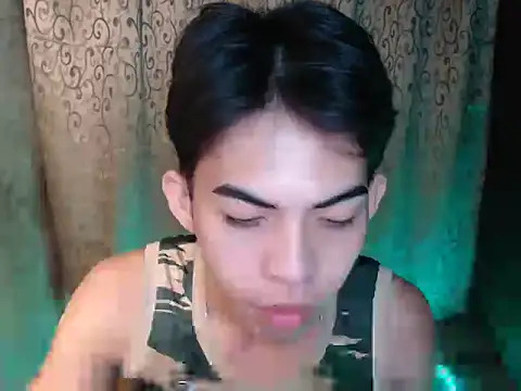 Urhotsilverboy online show from 21, 11, 2025